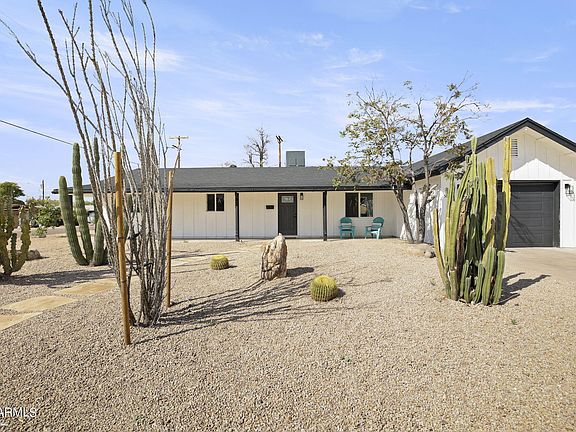 3rd image of 5004 E SHERIDAN Street