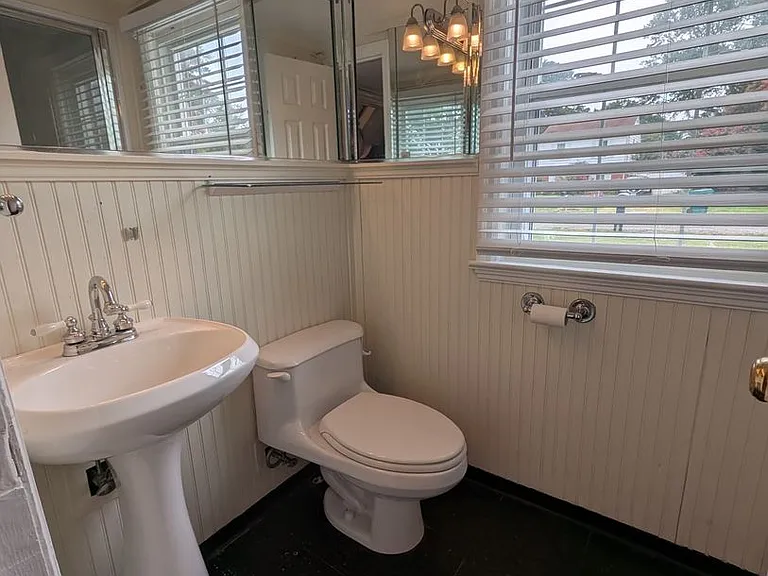 7514 Greengate Dr — Photo 23