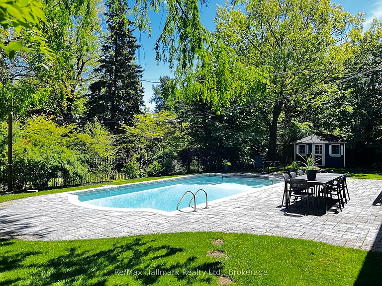 169 Morrison Rd — Photo 2