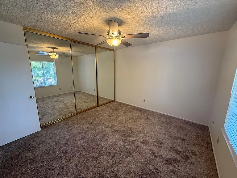 22210 James Alan Cir #8 — Photo 12