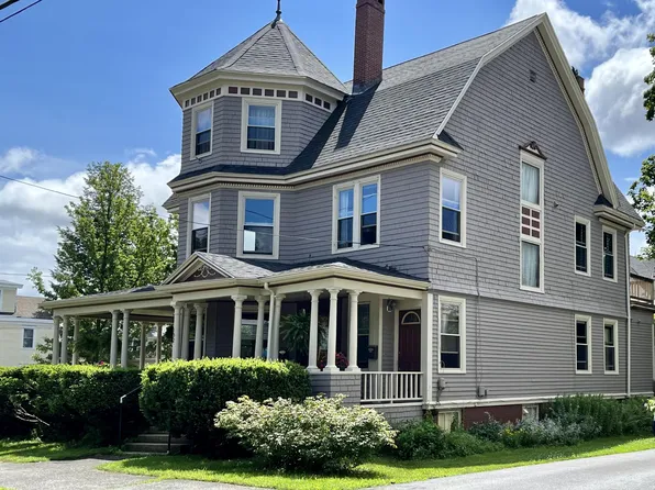 132 Pleasant Avenue, Portland, ME 04103