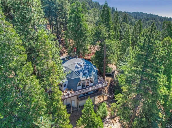 868 Pine Trl, Twin Peaks, CA 92391