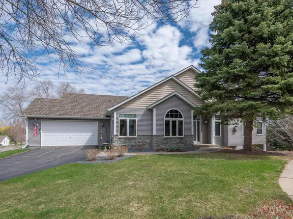 14517 Hunters Ln, Savage, MN 55378