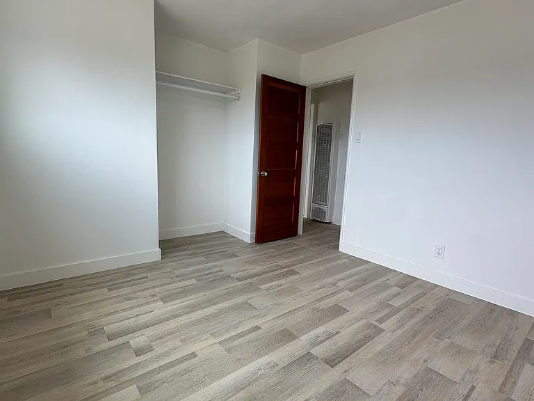 1544 Ruhland Ave — Photo 12
