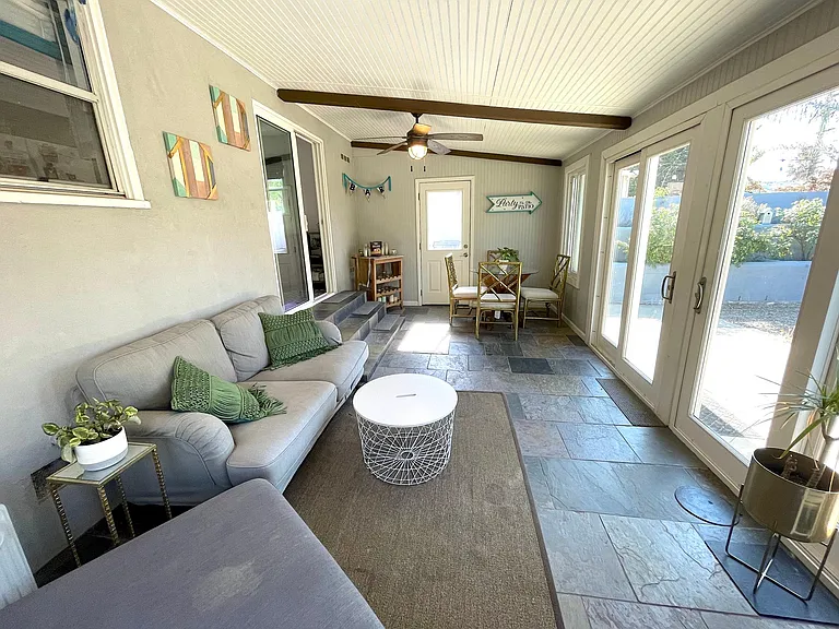 2308 Knight Way — Photo 20