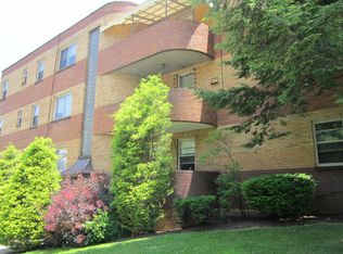5710 Phillips Ave #A1, Pittsburgh, PA 15217