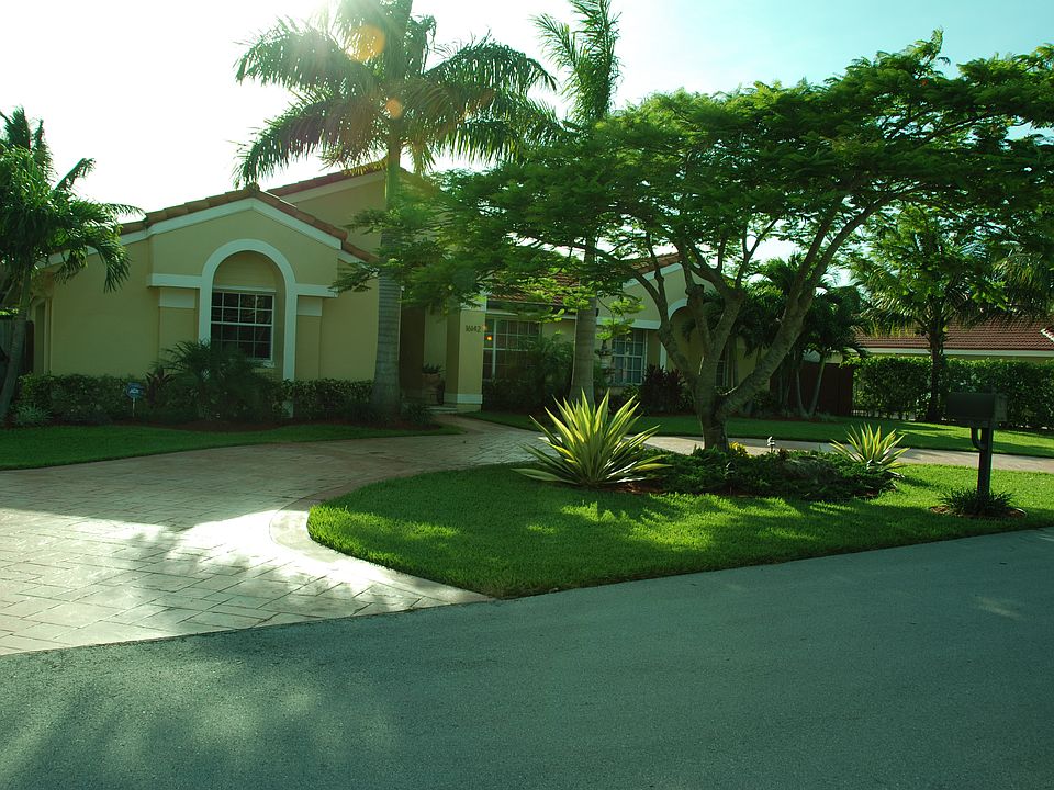 2nd image of 16142 SW 155th Ave