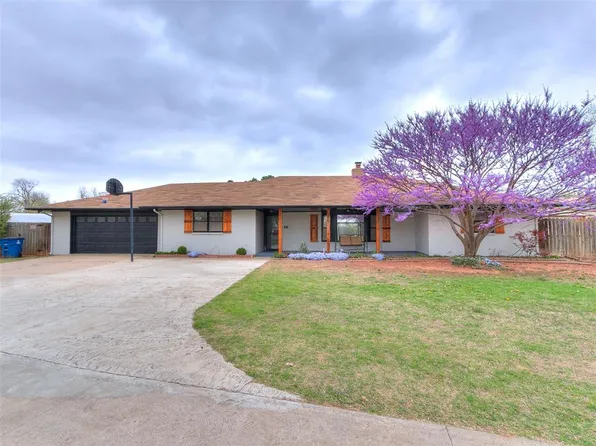 7003 Country Ln, Tuttle, OK 73089