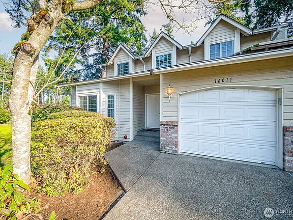 2nd image of 16011 Spanaway Loop S