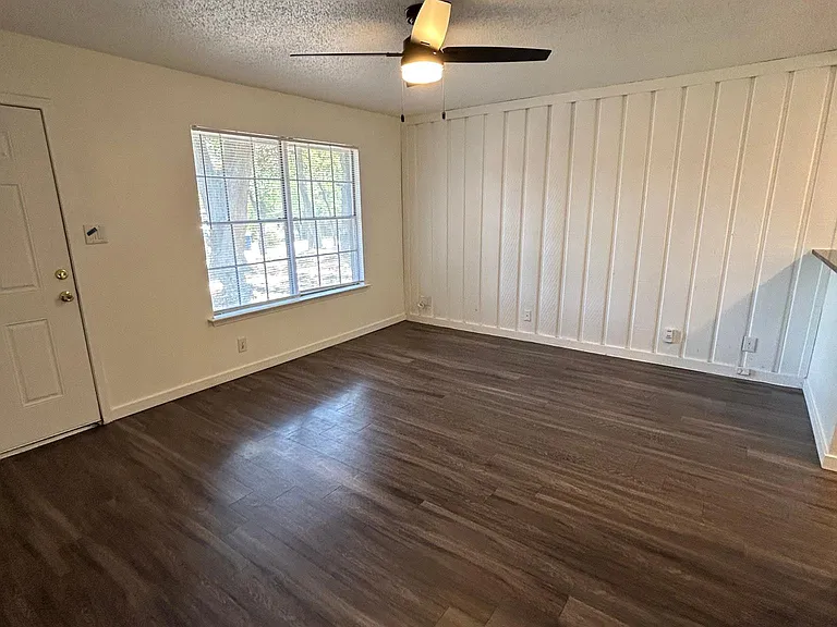 3318 Dolphin Dr #C — Photo 6