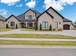 1630 Dolphin Dr, Conway, AR 72034