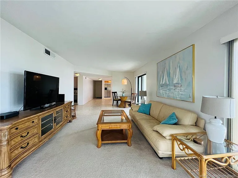 10044 S Ocean Dr #308 — Photo 27