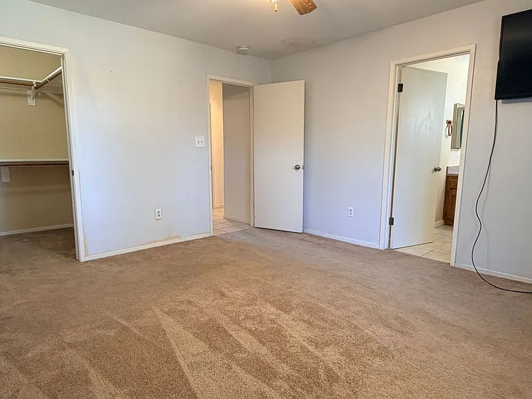 22120 McCarthy Dr — Photo 7