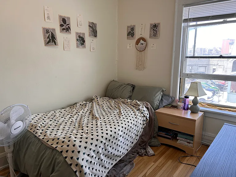 2500 Emerson Ave S #7 — Photo 6