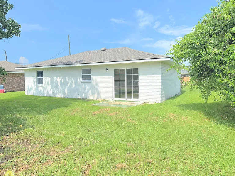 427 S Nickens Ave — Photo 10