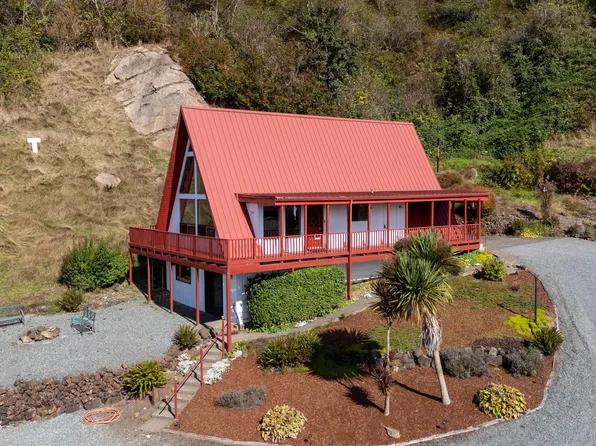 9660 Sollie Smith Rd N, Tillamook, OR 97141