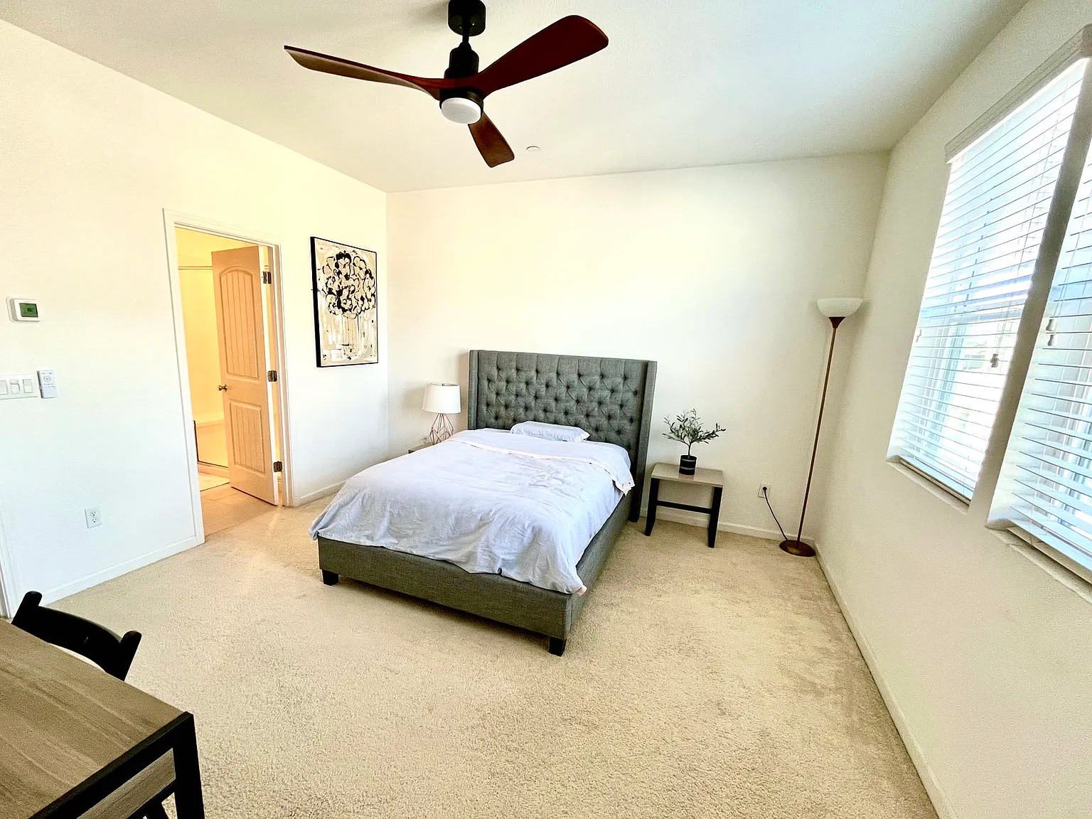 4 bed, 1716 sqft, $1,490 — Photo 3