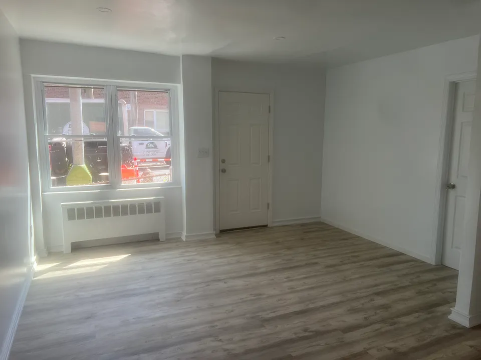 Entrance and Living room