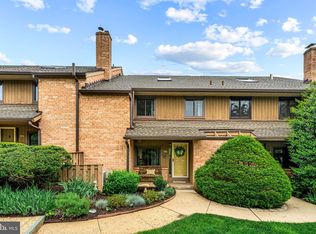 352 Paoli Woods Dr, Paoli, PA 19301