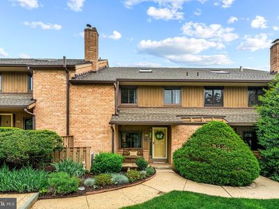 352 Paoli Woods Dr, Paoli, PA, 19301