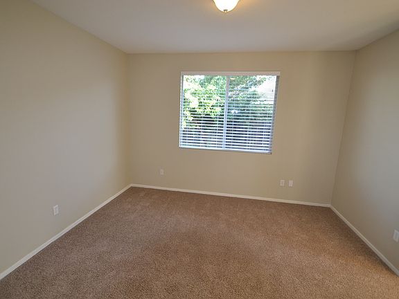 5th image of 9220 Sweetdale Ct