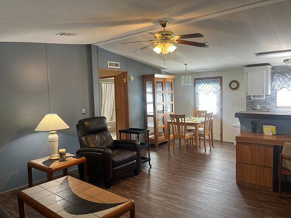 3rd image of 5773 SW 60th St