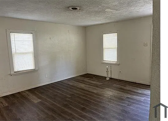 2 bed, 900 sqft, $1,250 — Photo 3