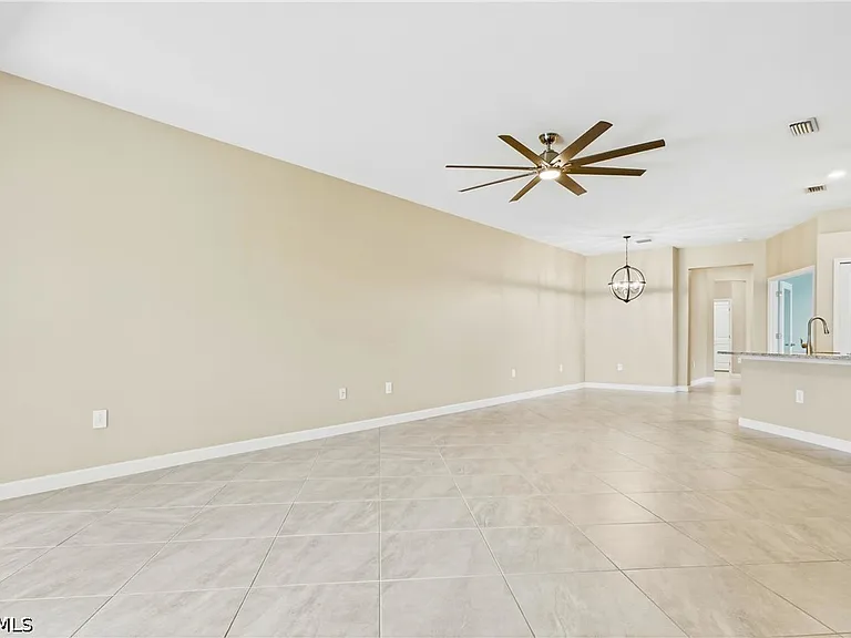 14050 Pine Lodge Ln — Photo 12