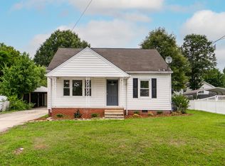 1209 Macon St, Burlington, NC 27217