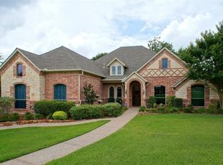 225 Copperwood Dr, Lakeside, TX 76108