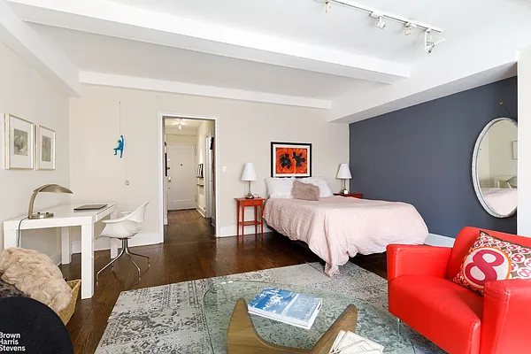 Rented by Brown Harris Stevens | media 24