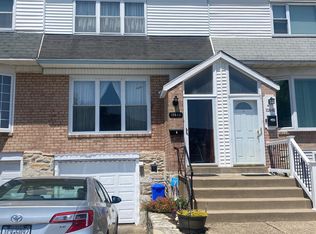 10846 Perrin Rd, Philadelphia, PA 19154