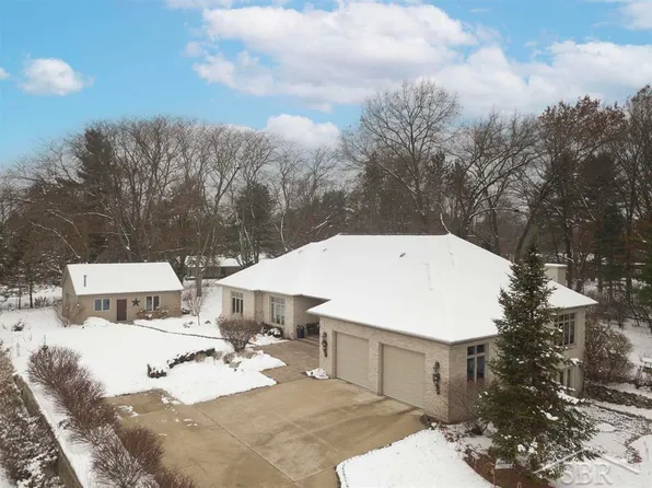 3017 Orchard Dr, Midland, MI 48640