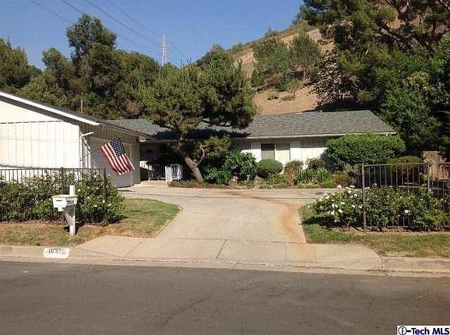 1st image of 10326 La Canada Way