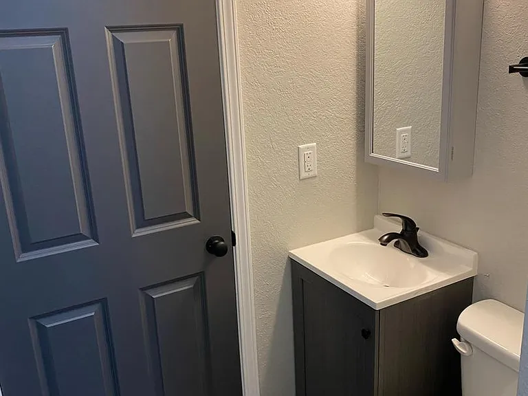 4223 Sunset Dr #4 — Photo 7