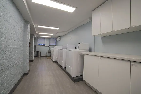 Rented by Nooklyn NYC LLC | media 26