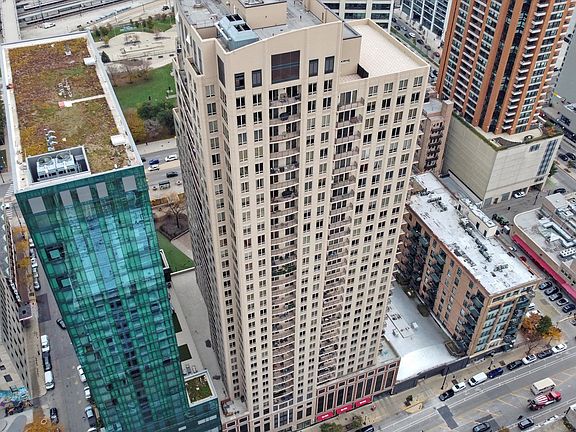 2nd image of 1111 S Wabash Ave APT 2506
