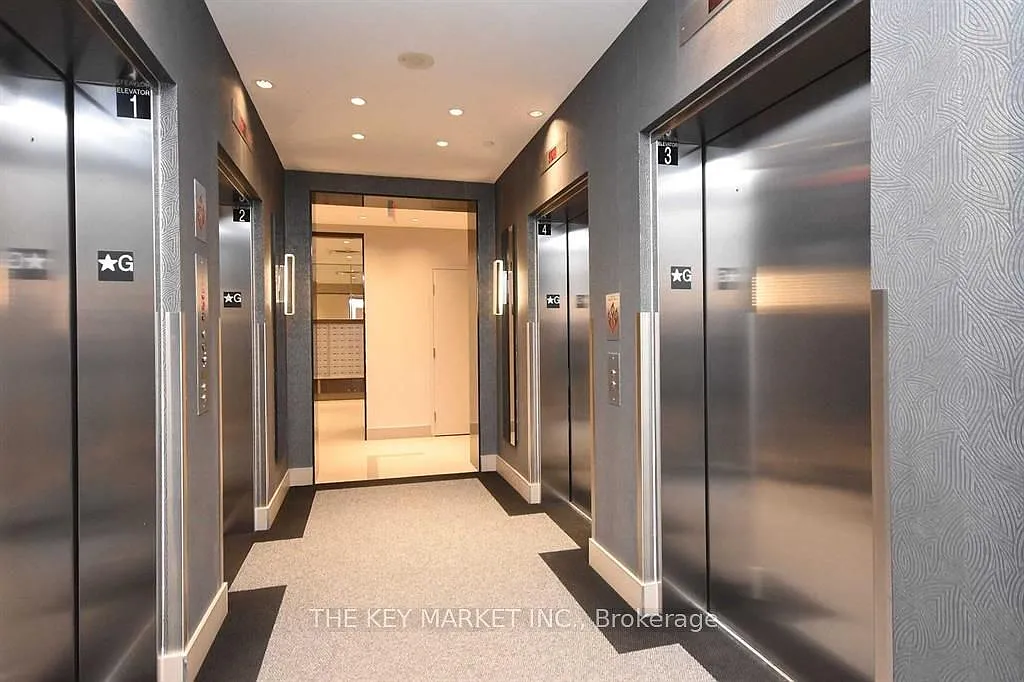 2 bed, $2,400 — Photo 3