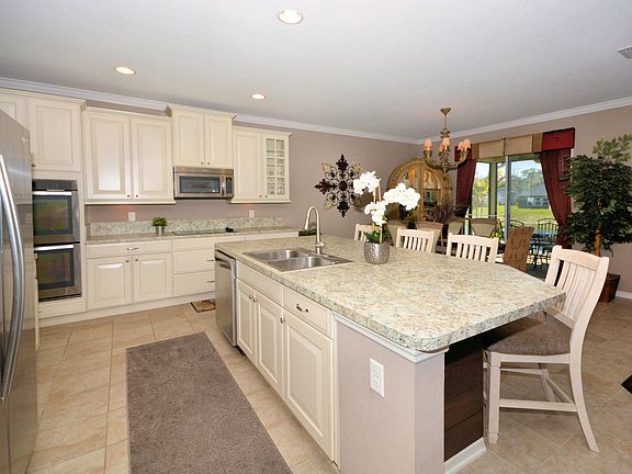 2nd image of 12499 Acosta Oaks Dr