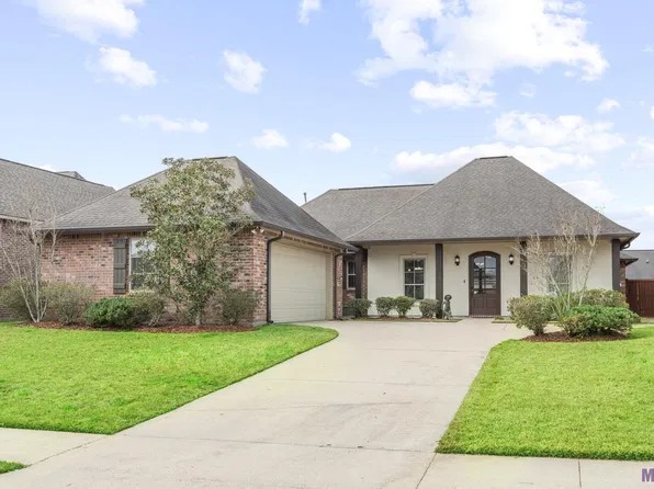 41167 Avoyelles Ave, Gonzales, LA 70737