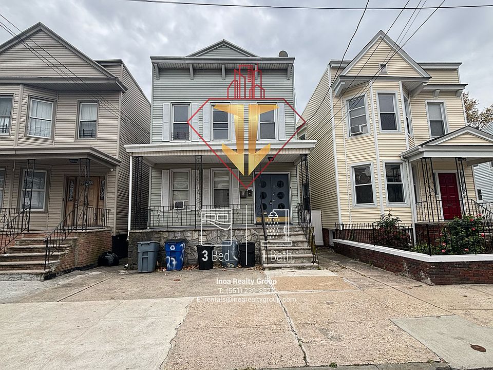 1st image of 27 Sheffield St #2F