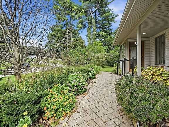 2nd image of 68 Woodland Road