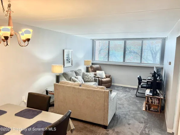 220 Linden St #205, Scranton, PA 18503