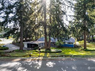9723 128th St E, Puyallup, WA