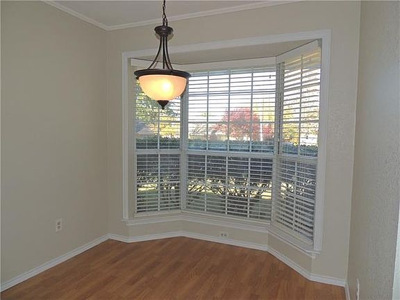 5th image of 8301 Willow Creek Dr