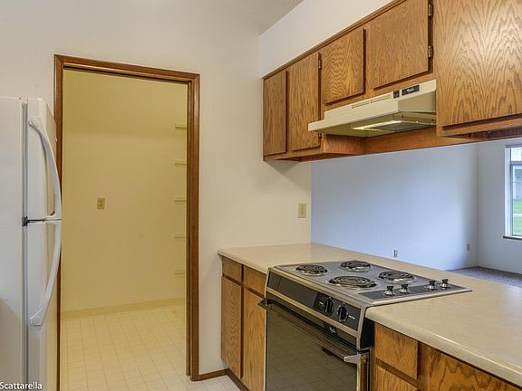 Kitchen Range and Oven