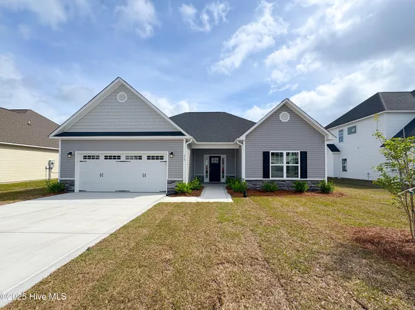 614 Carmel Drive, Sneads Ferry, NC 28460
