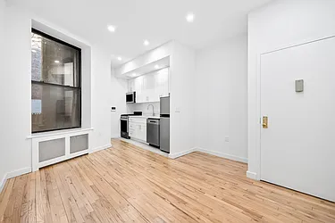 27 West 84th Street