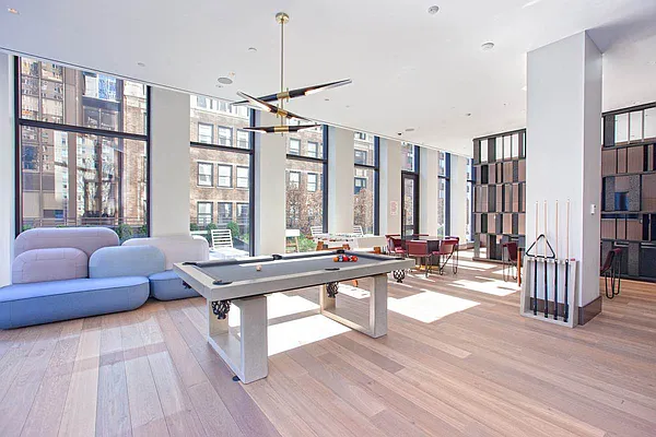 Rented by Evans Real Estate | media 38