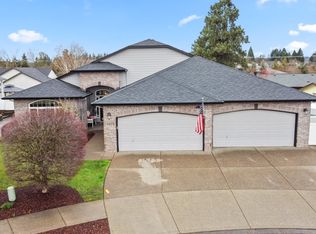 18975 Cathy Adams Dr, Oregon City, OR 97045